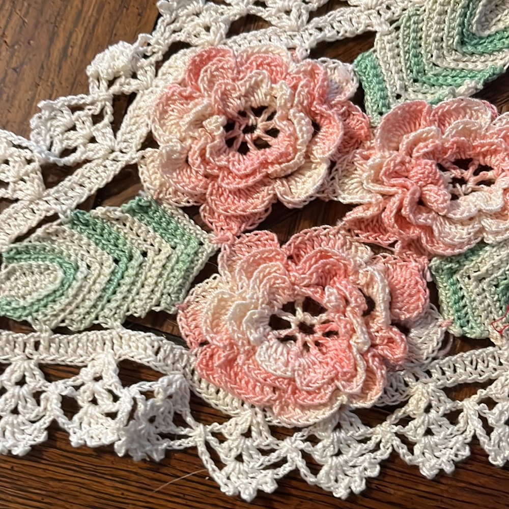 Vintage Pink and Green Crochet Floral Table Runner - Picture 2 of 6